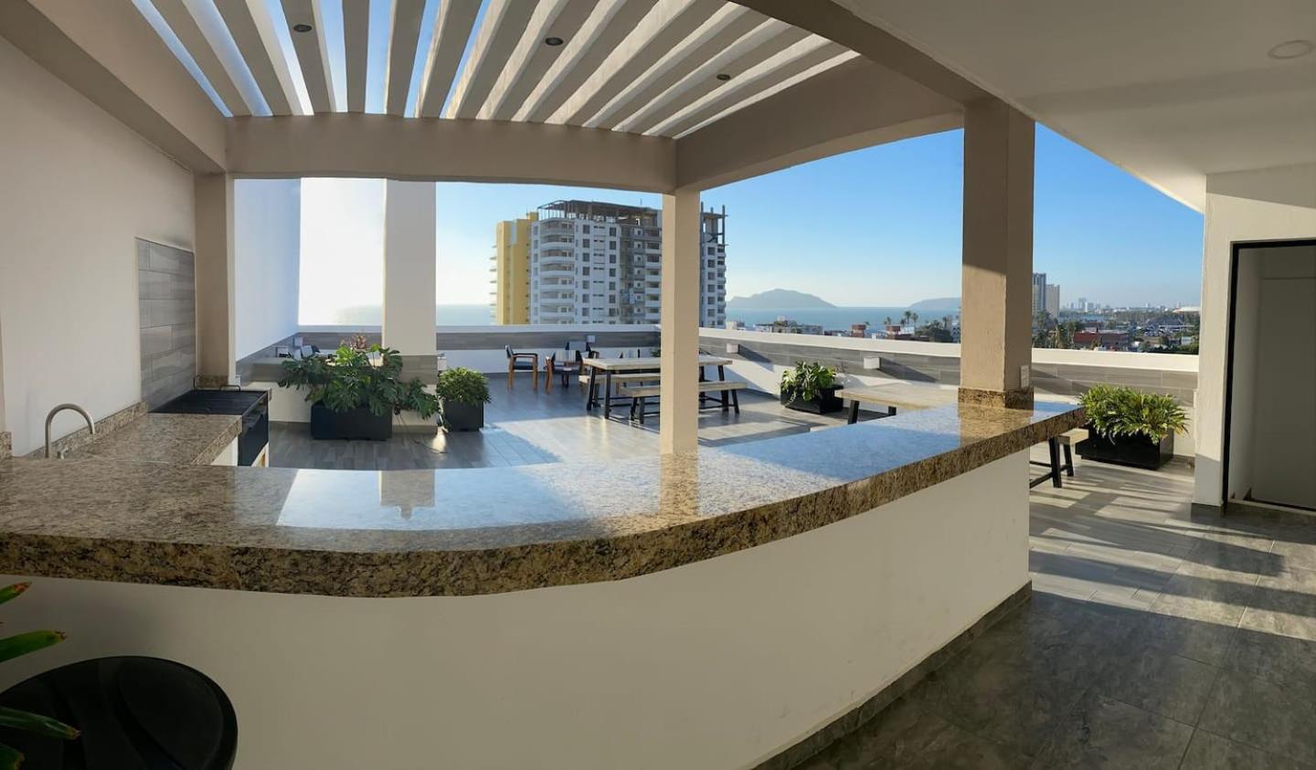 Excelente Depto Con Alberca, A 2 Cuadras De La Playa Apartamento